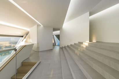 MU77 House by Arshia Architects
