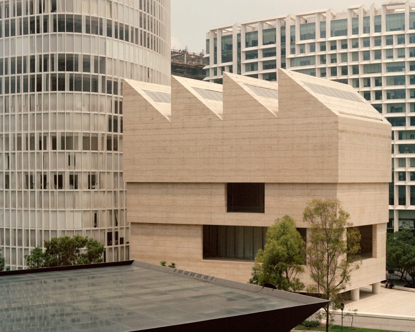 Museo Jumex by David Chipperfield Architects and photographed by Rory Gardiner