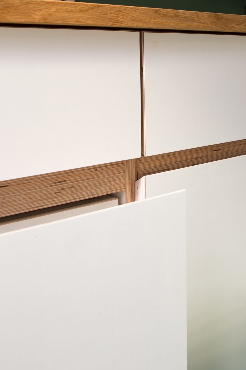 Paris apartment by Les Ateliers Tristan & Sagitta
