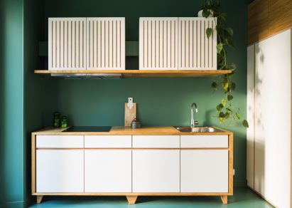 Paris apartment by Les Ateliers Tristan & Sagitta