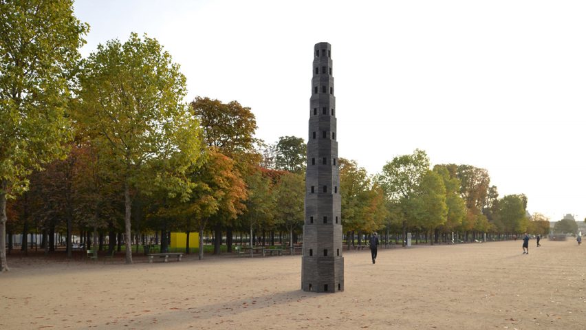 Pezo von Ellrichshausen uses octagonal drums to build skinny tower