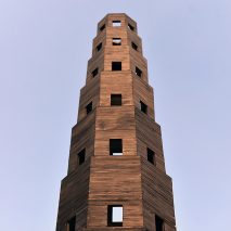 Pezo von Ellrichshausen uses octagonal drums to build skinny tower
