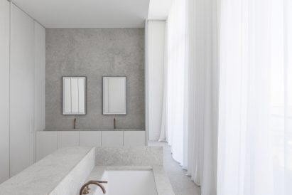 Penthouse Westkaai by Hans Verstuyft Architecten