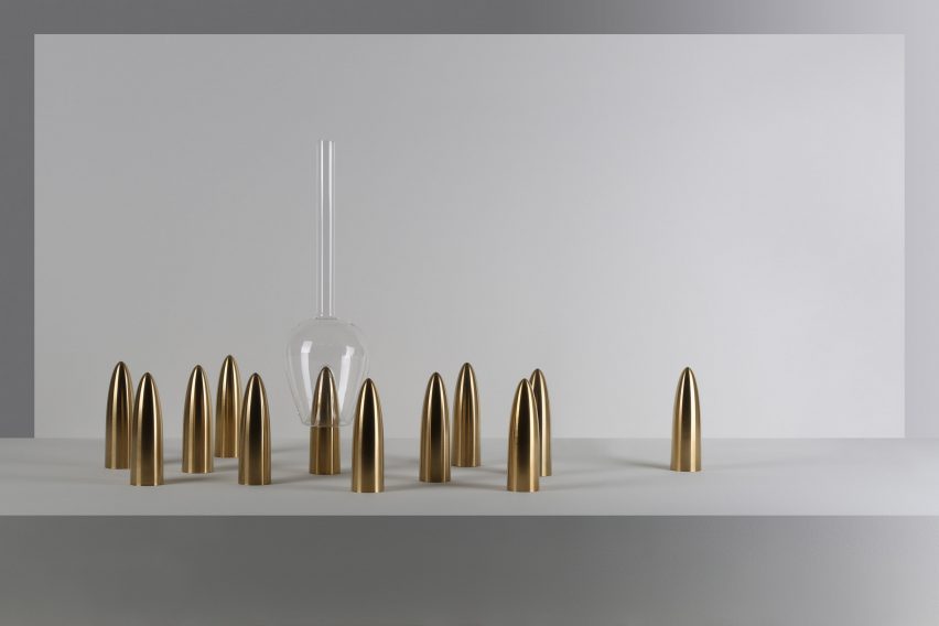 Plugged vessels by Richard Yasmine