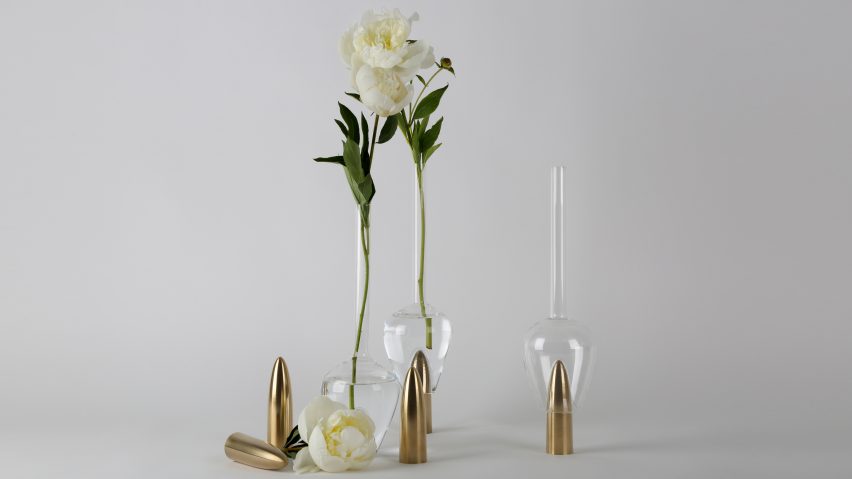Plugged vessels by Richard Yasmine