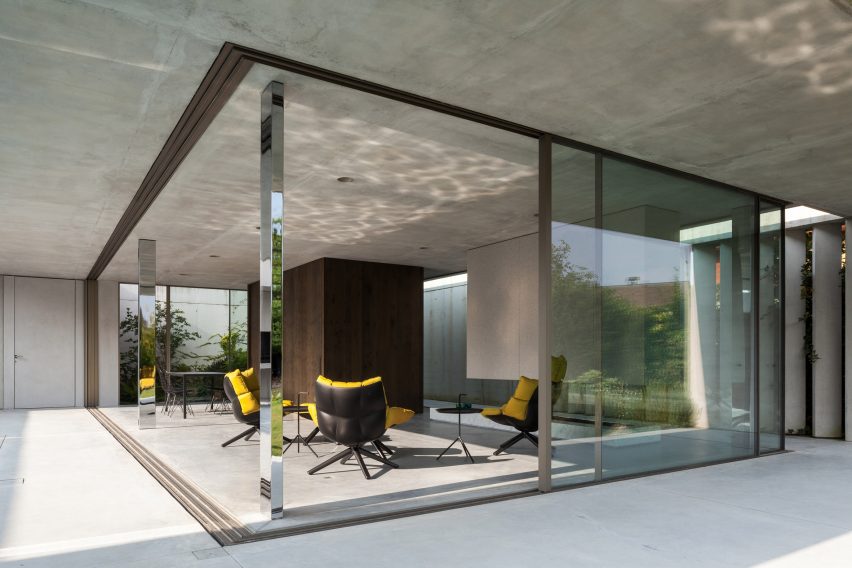 Poolhouse O by Steven Vandenborre
