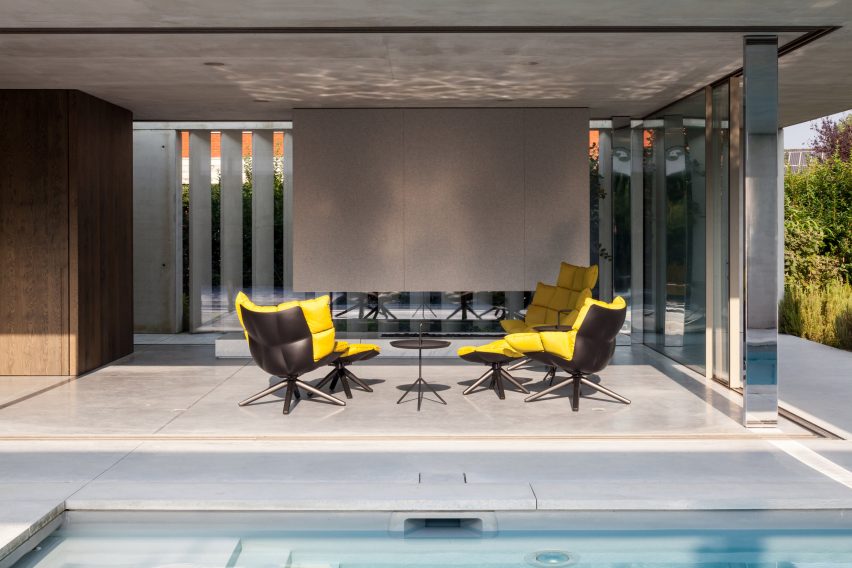 Poolhouse O by Steven Vandenborre