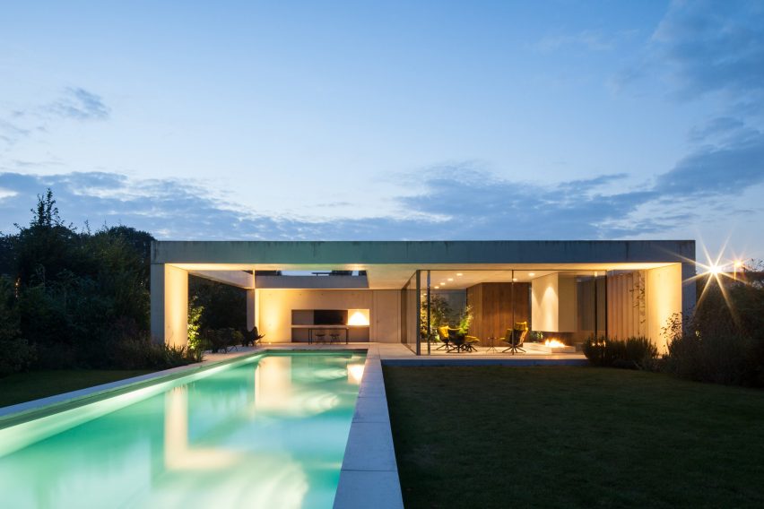 Poolhouse O by Steven Vandenborre