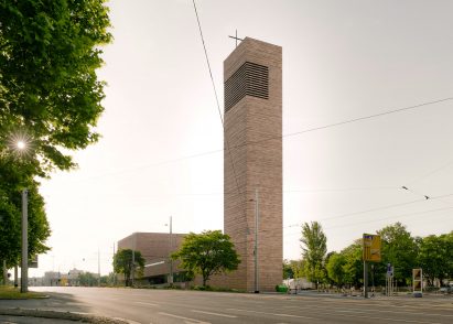 religion-st-trinitatis-church-schulz-und-shulz-world-architecture-festival_dezeen_2364_ss_1
