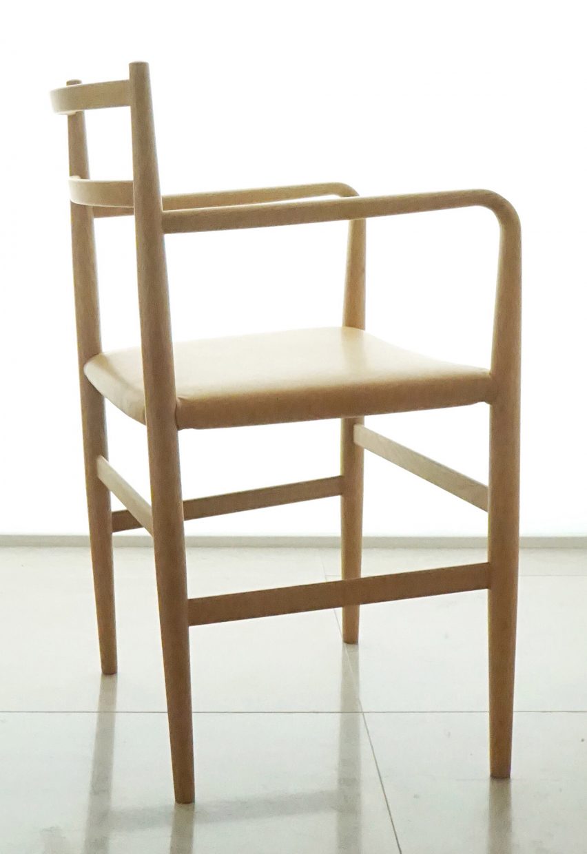 Root chair for arflex Japan by Jin Kuramoto