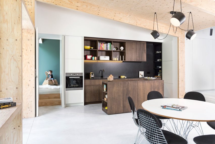 Semi-detached house by Rob Mols and Studio K