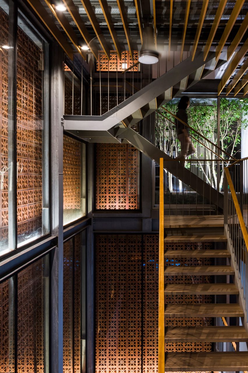 The Lantern for Nanoco-Panasonic Lighting Showroom in Hanoi by Vo Trong Nghia Architects