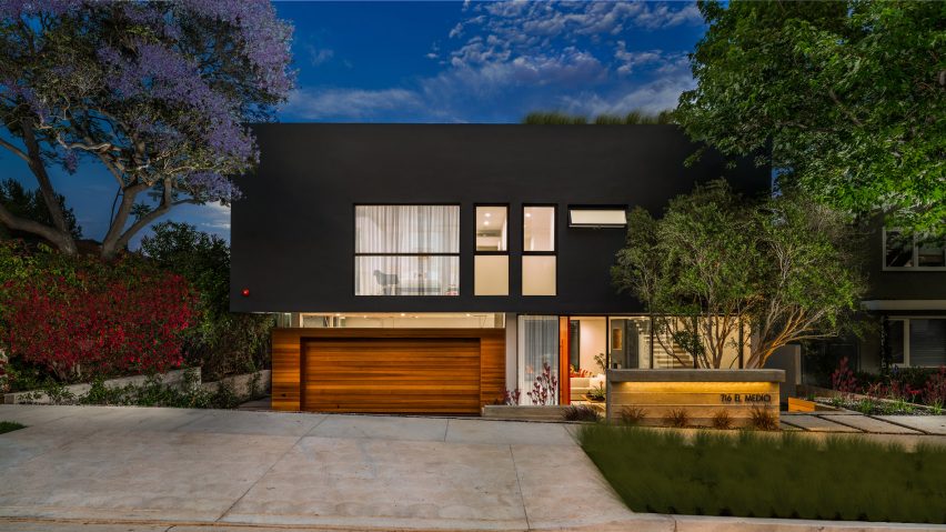 The Middle house by hu mn+