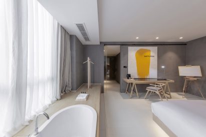 the-wheat-youth-arts-hotel-li-xiang-binjiang-district-hangzhou-zhejiang_dezeen_2364_col_0