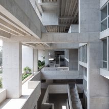 Universidad de Ingenieria y Tecnologia by Grafton Architects