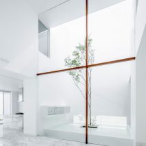 V House by Abraham Cota Paredes