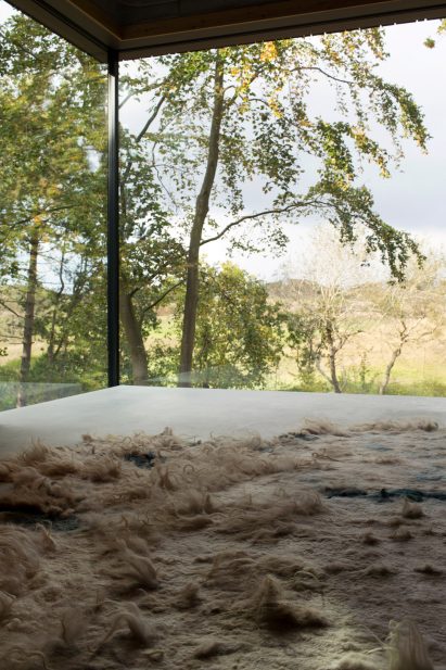 villa-meijendel-ronald-knappers-architecture-residential-netherlands_dezeen_2364_col_10