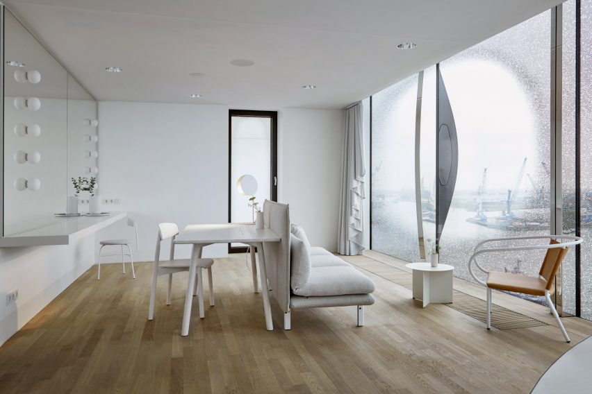 "WRS Architekten & Stadtplaner GMBH and Studio Besau-Marguerre furnish Elbphilharmonie "