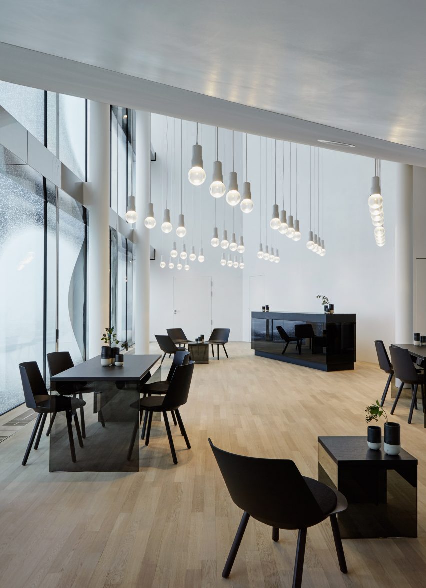 "WRS Architekten & Stadtplaner GMBH and Studio Besau-Marguerre furnish Elbphilharmonie "