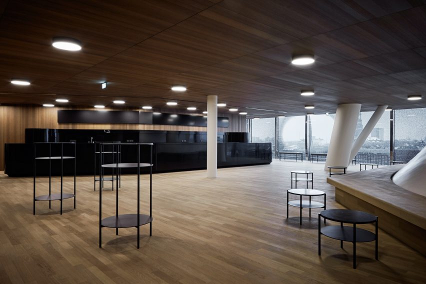 "WRS Architekten & Stadtplaner GMBH and Studio Besau-Marguerre furnish Elbphilharmonie "