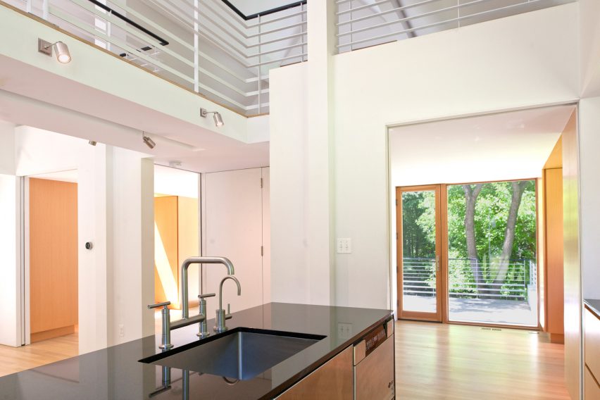 21st Century Cabin by Julia Heine/McInturff Architects