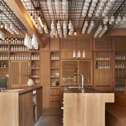 gamsei-cocktail-bar-buero-wagner-dezeen-pinterest-bars-col