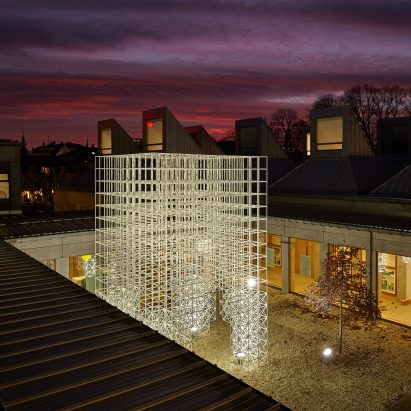 alternative-christmas-tree-som-architecture-installation-design_dezeen_sqb