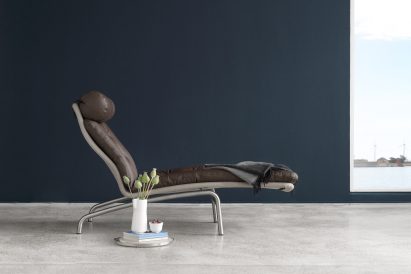 av-72-chair-arne-vodder-reissue-from-erik-jorgensen-design-furniture-_dezeen_2364_col_7