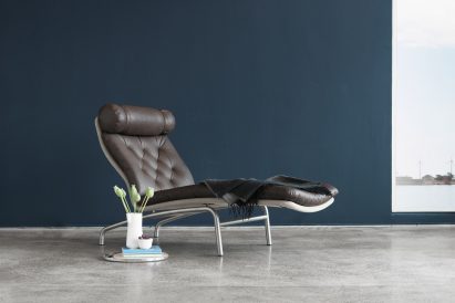 av-72-chair-arne-vodder-reissue-from-erik-jorgensen-design-furniture-_dezeen_2364_col_8