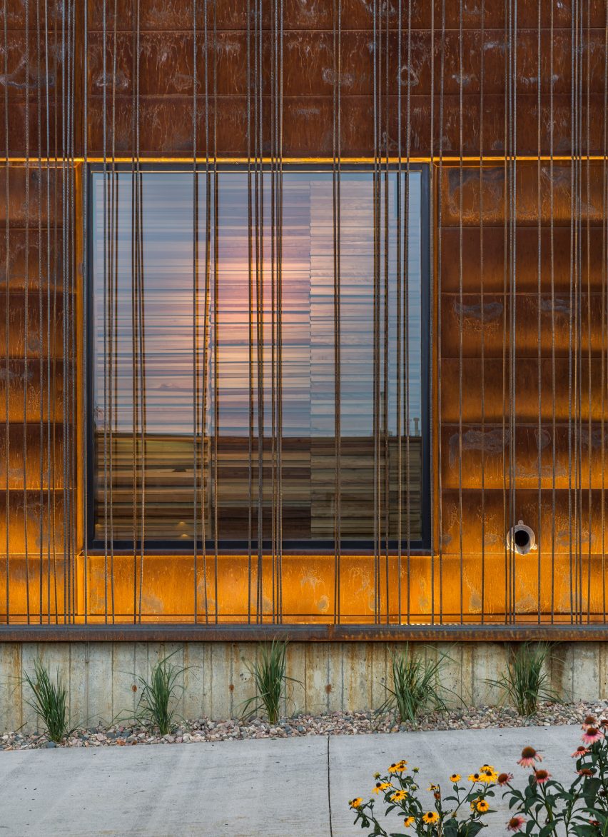 Nebraska project by Min | Day