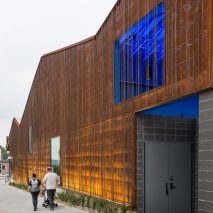 Min | Day clads Nebraska theatre in weathering steel and rebar