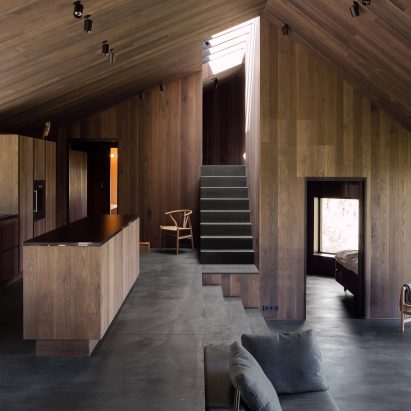 Lund Hagem’s blackened timber cabin designed to withstand Norway’s harsh winters