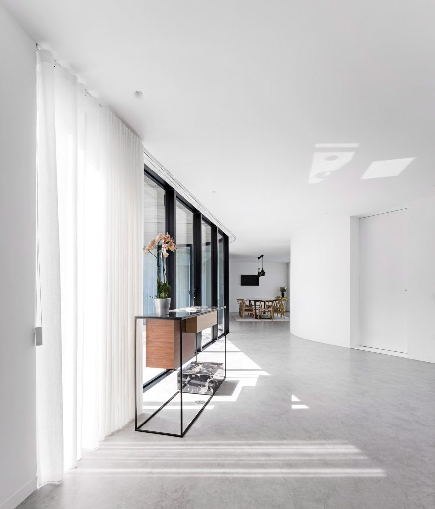 Cabo de Vila House by Spaceworkers