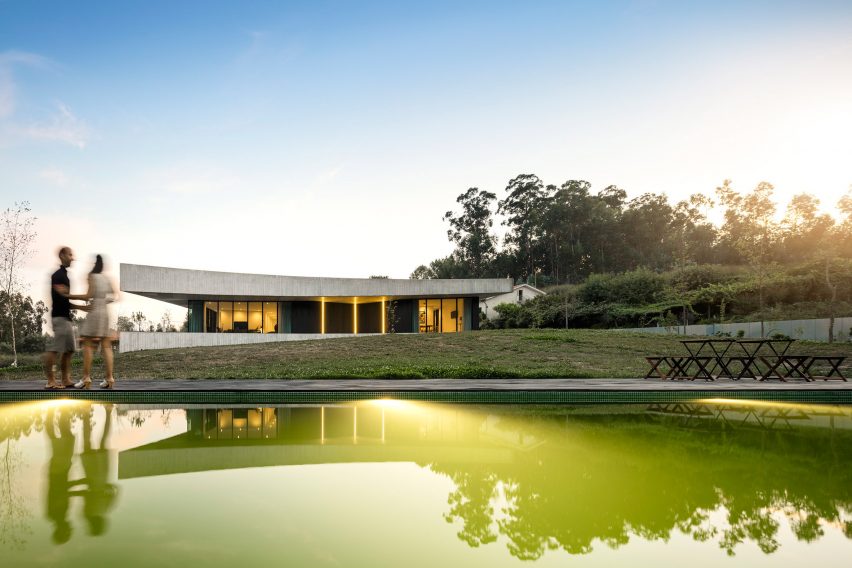 Cabo de Vila House by Spaceworkers