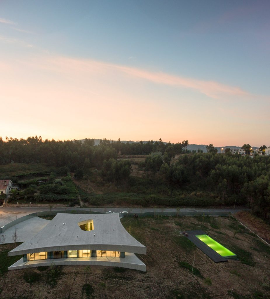 Cabo de Vila House by Spaceworkers