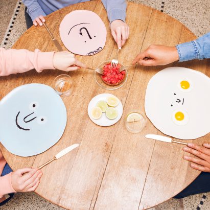 Jean Jullien turns faces into plates for Case Studyo