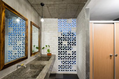 Ccasa Hostel by TAK architects