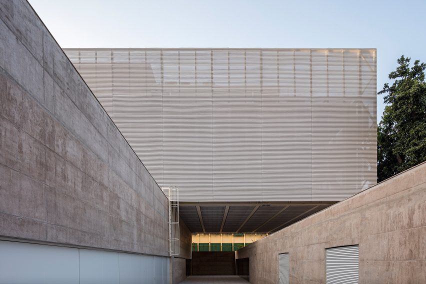 CNM Headquaters by Mira architects Brazil architecture