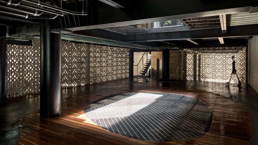 Coli Roma by Arqmov Workshop