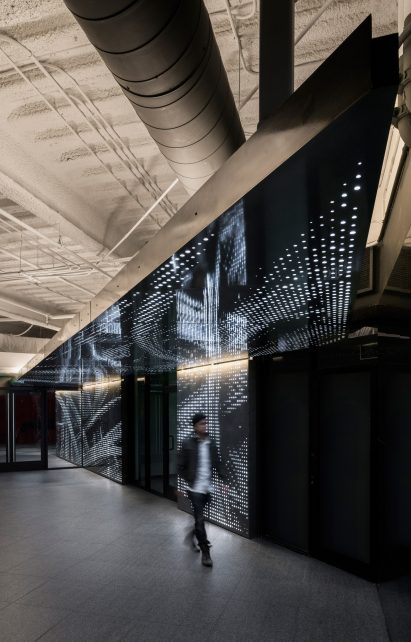 Connexion by Patrick Tighe