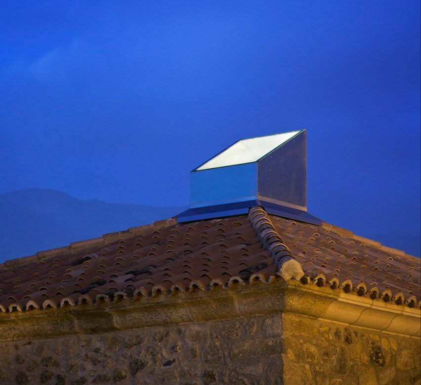 Cultural Center in Jarandilla by Héctor Fernández Elorza and Manuel Fernández Ramírez