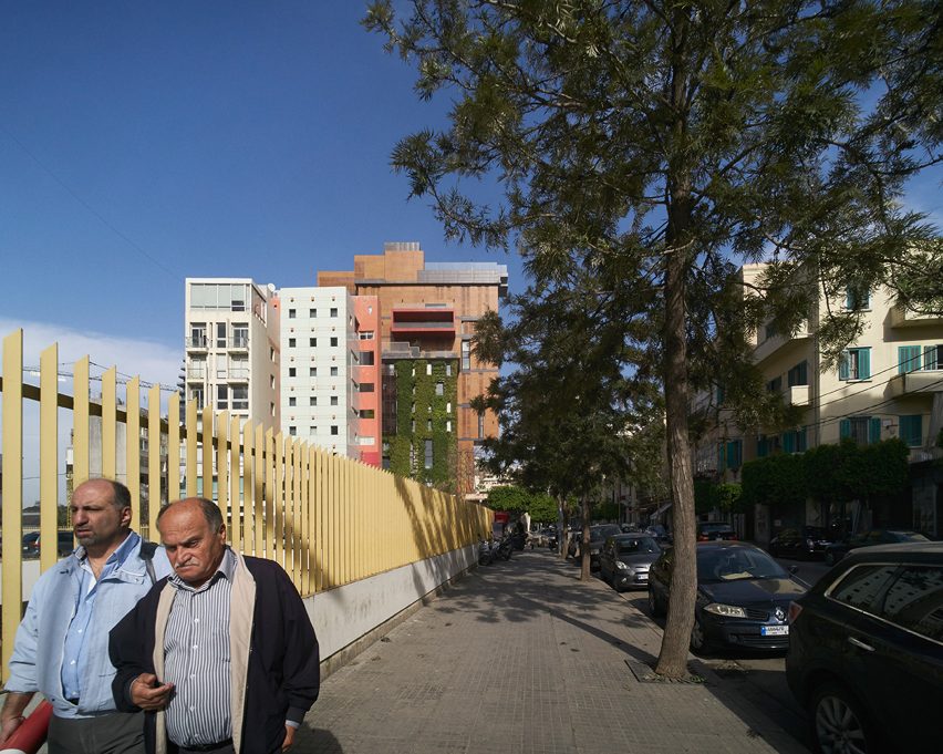 east-village_jean_marc-bonfils_apartment-art-gallery_lebanon-beirut_dezeen_1704_col_0