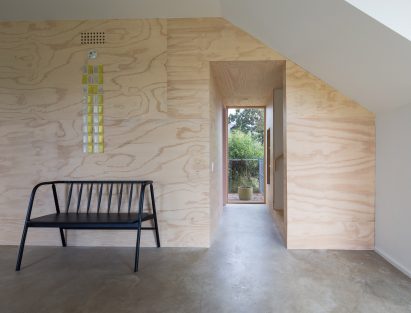 Elephant House by Faye and Walker Architecture