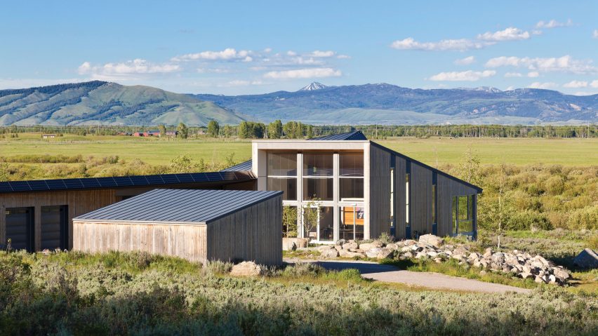 Fish Creek house by Dynia