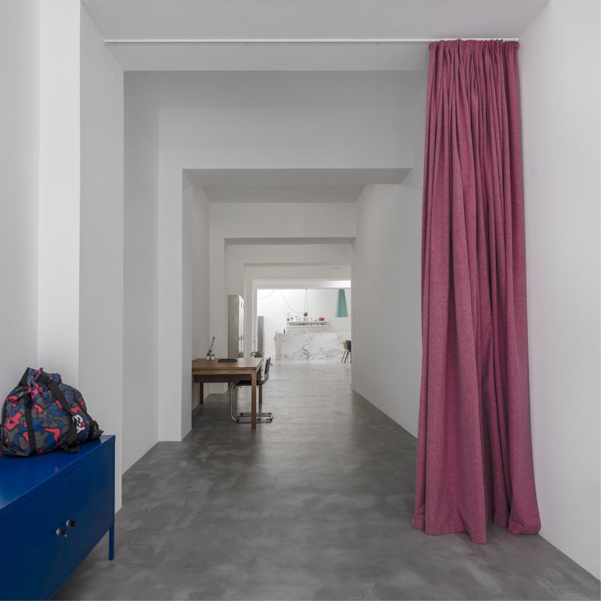 Garage house Lisbon by Fala Atelier