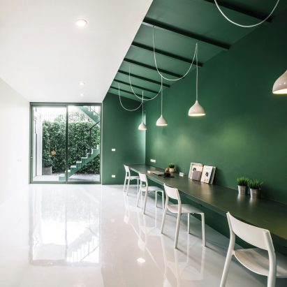 green-26-workspace-anonymstudio-bangkok_dezeen_sq