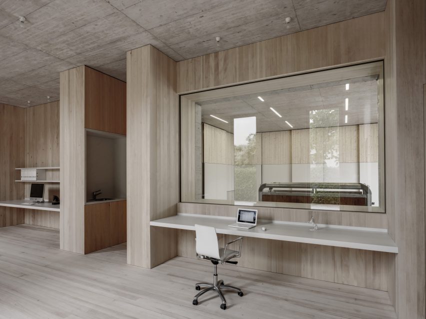 Griss Equine Veterinary Practice in Austria by Marte Marte Architects