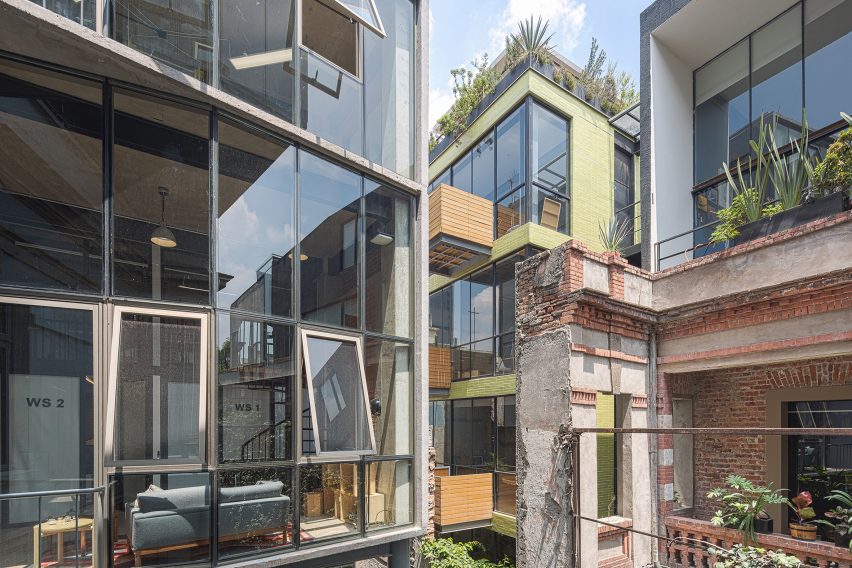 Havre 77 by Francisco Pardo Arquitecto