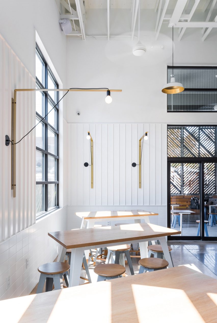 Houndstooth Coffee and Jettison Bar by Official