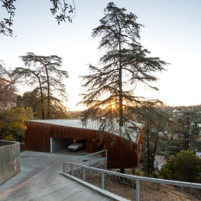 House in Trees by Anonymous Architects